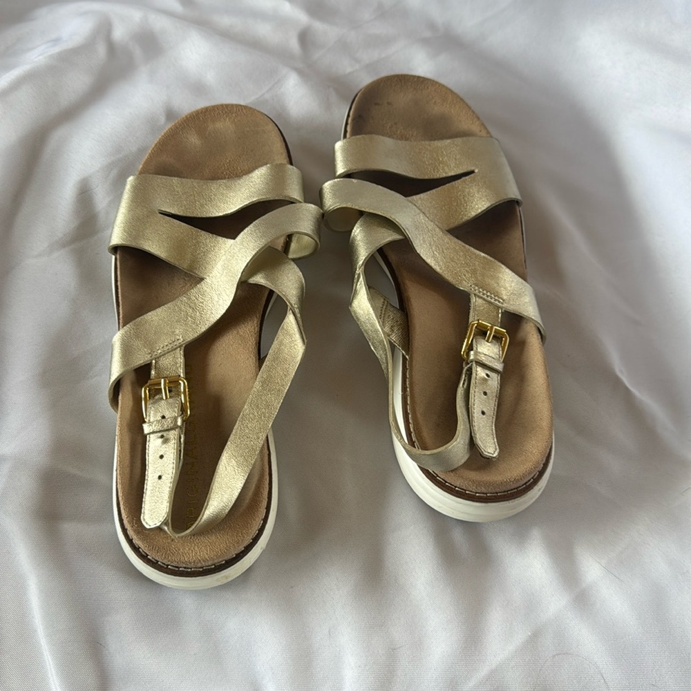 Cole Haan Womens 8B OriginalGrand Strappy Sandals Gold Leather with Gold Buckle